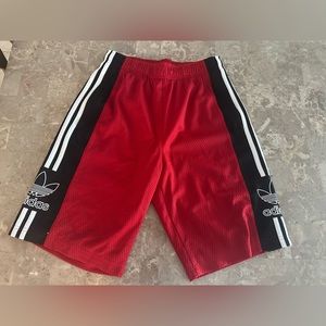Adidas Originals men shorts (small). New with tags! Red and Black